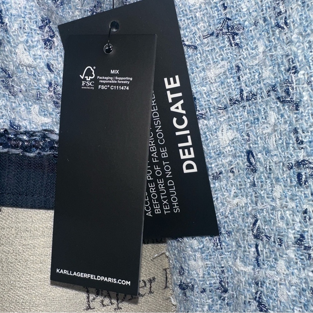 NWT Karl Lagerfeld Cropped Tweed Boucle Jacket Blue/White Metallic Trim Size 12 - Picture 10 of 12